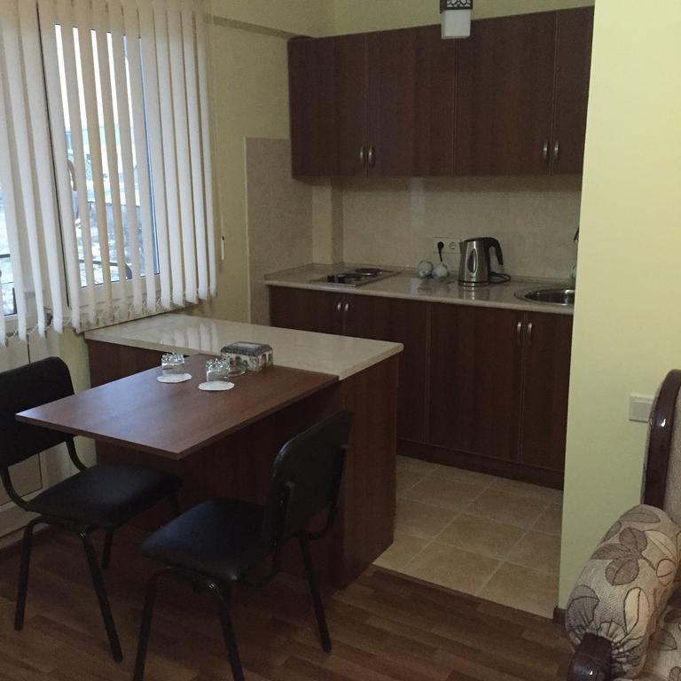 Anga Yerevan Apartments Zimmer foto